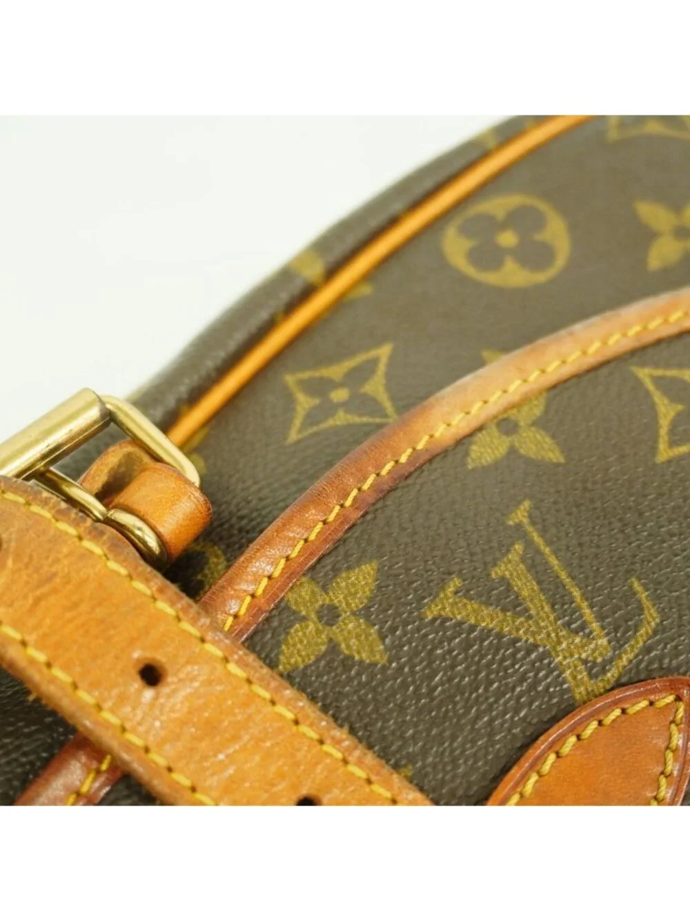 Louis Vuitton Shoulder Bag Monogram Saumur 30 Brown